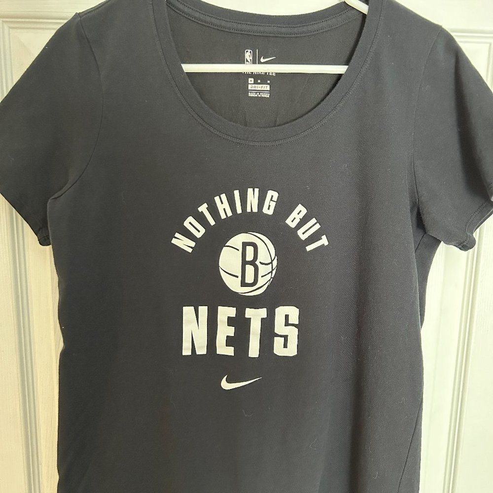 Nike Women's Brooklyn Nets Tee - Medium - NWOT